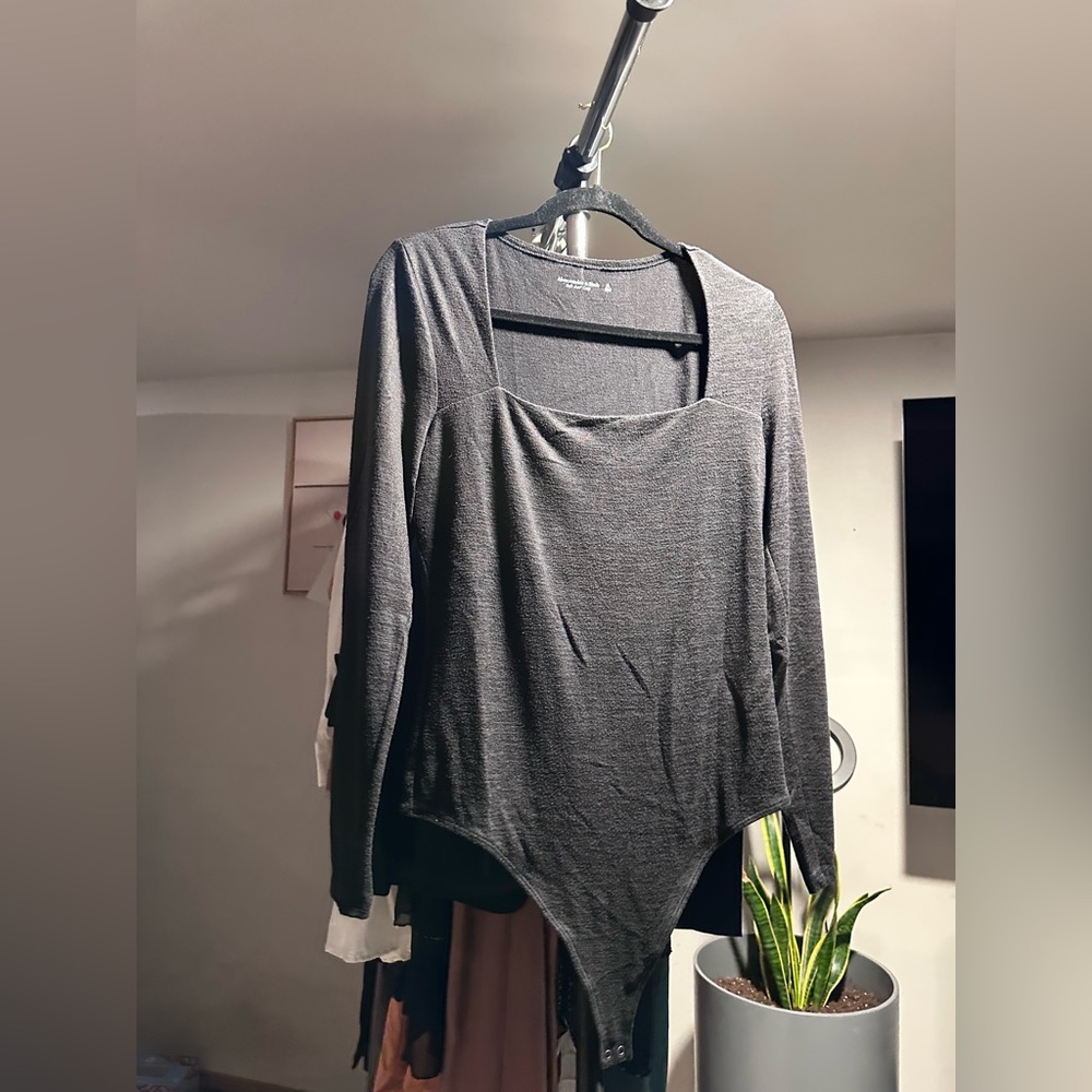 Abercrombie & Fitch Gray Asymmetrical Long Sleeve Bodysuit